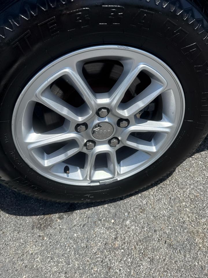 Jeep Grand Cherokee Laredo E 4x4 2019