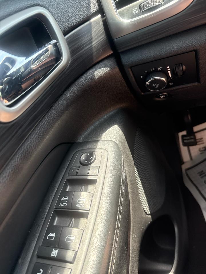 Jeep Grand Cherokee Laredo E 4x4 2019