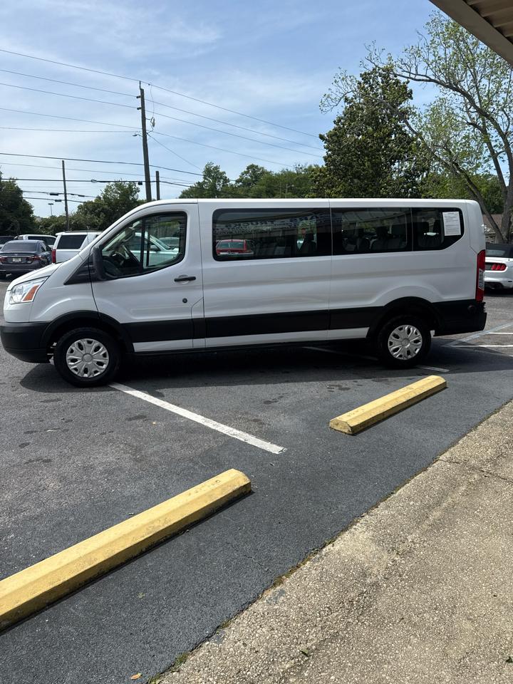 Ford Transit Passenger Wagon T-350 148" Low Roof XLT Sliding RH Dr 2019