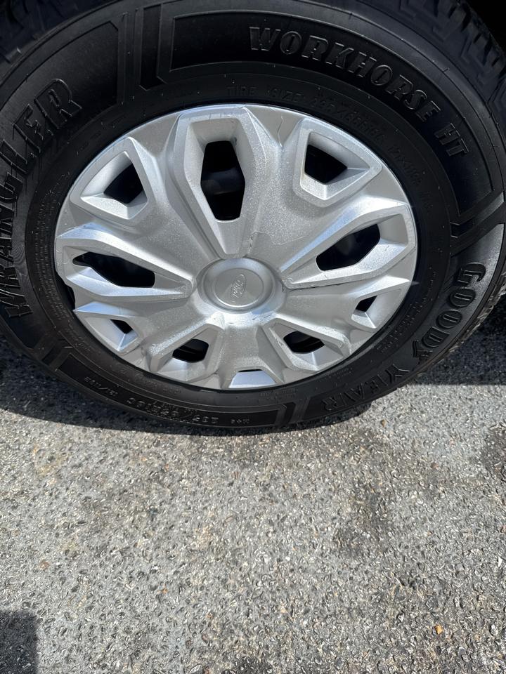 Ford Transit Passenger Wagon T-350 148" Low Roof XLT Sliding RH Dr 2019