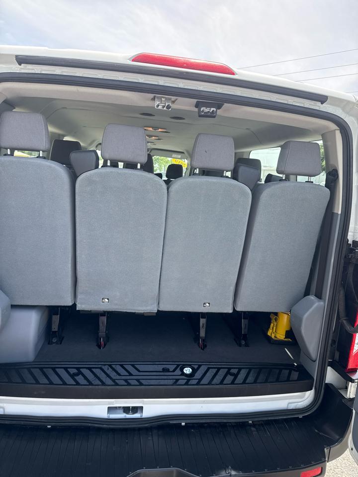 Ford Transit Passenger Wagon T-350 148" Low Roof XLT Sliding RH Dr 2019