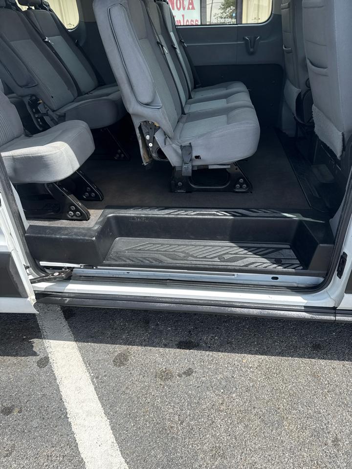 Ford Transit Passenger Wagon T-350 148" Low Roof XLT Sliding RH Dr 2019