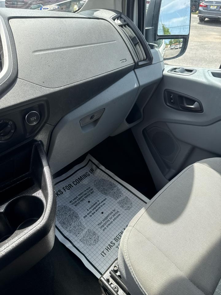 Ford Transit Passenger Wagon T-350 148" Low Roof XLT Sliding RH Dr 2019