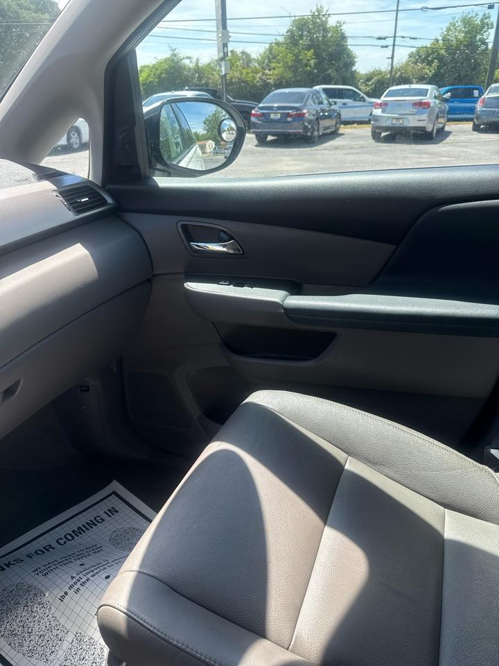 Honda Odyssey 5dr Touring 2016