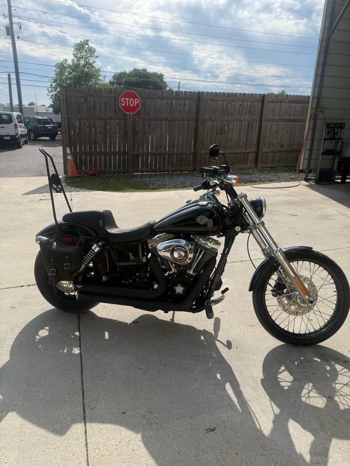 Harley-Davidson Dyna Wide Glide  2011