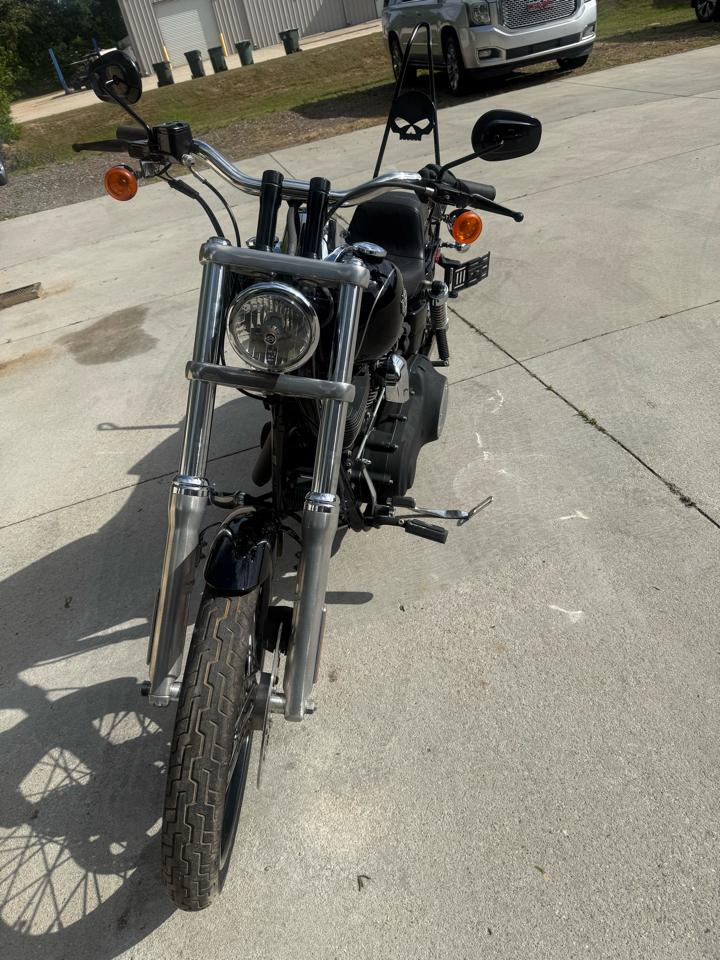 Harley-Davidson Dyna Wide Glide  2011