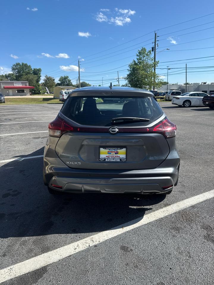Nissan Kicks S FWD 2024