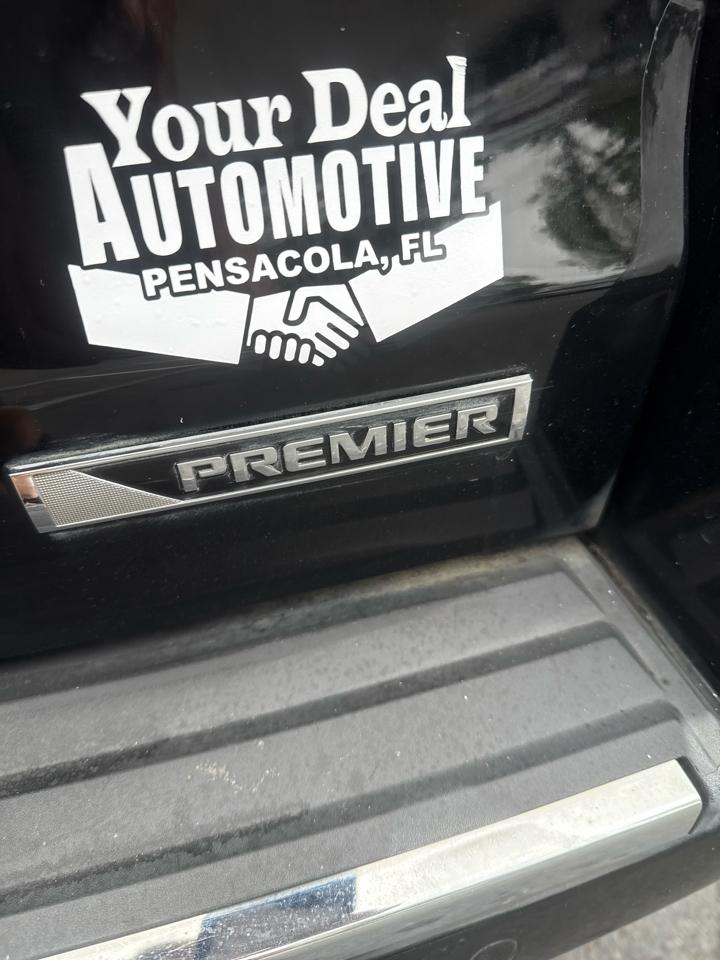 Chevrolet Tahoe 2WD 4dr Premier 2017