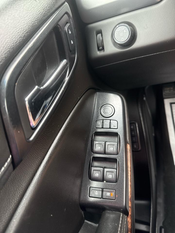 Chevrolet Tahoe 2WD 4dr Premier 2017