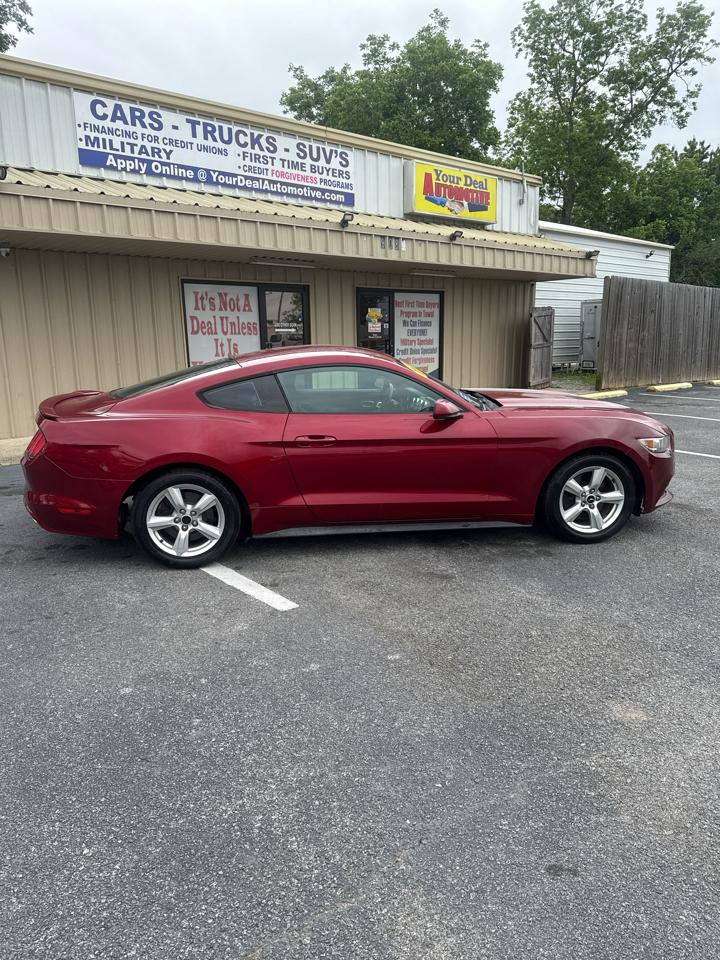 Ford Mustang V6 Fastback 2017