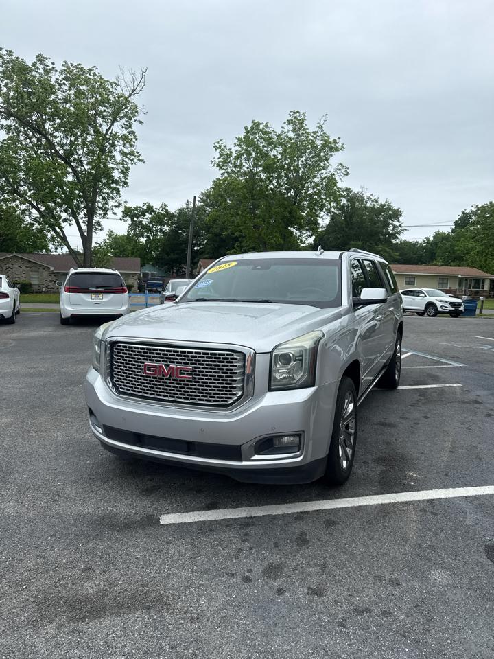 GMC Yukon XL 4WD 4dr Denali 2015