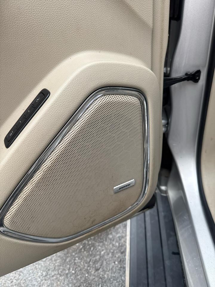 GMC Yukon XL 4WD 4dr Denali 2015