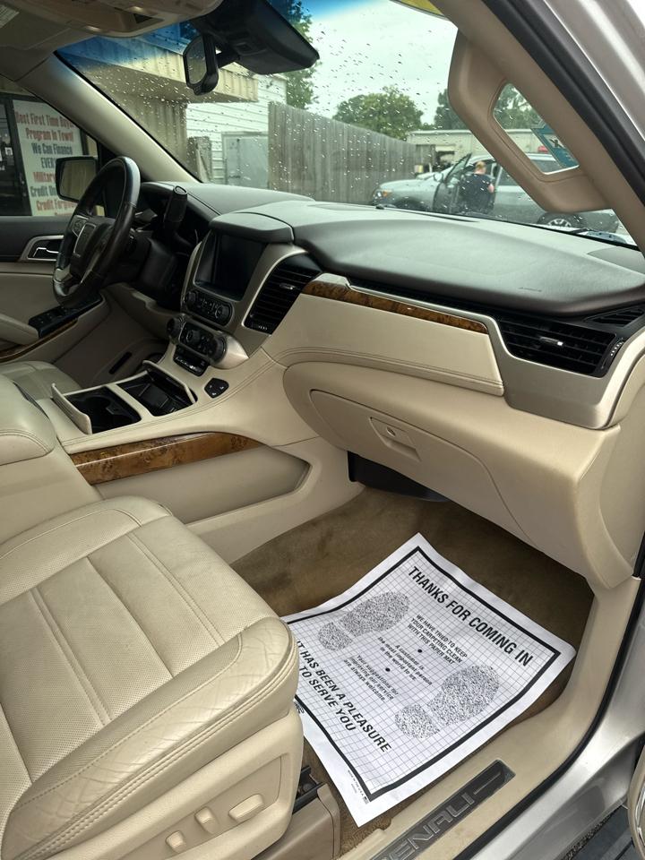 GMC Yukon XL 4WD 4dr Denali 2015