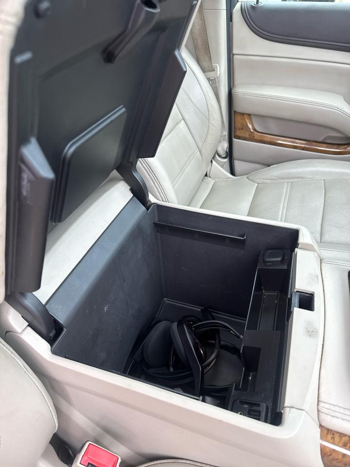 GMC Yukon XL 4WD 4dr Denali 2015