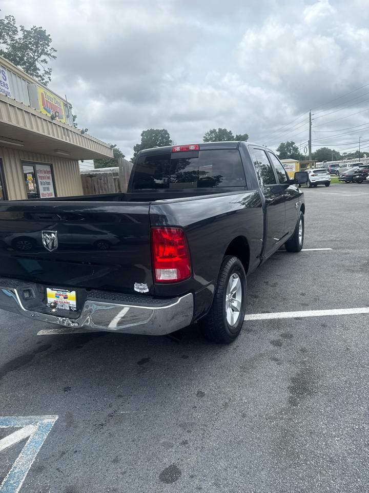 RAM 1500 Classic SLT 4x2 Crew Cab 6'4" Box 2019