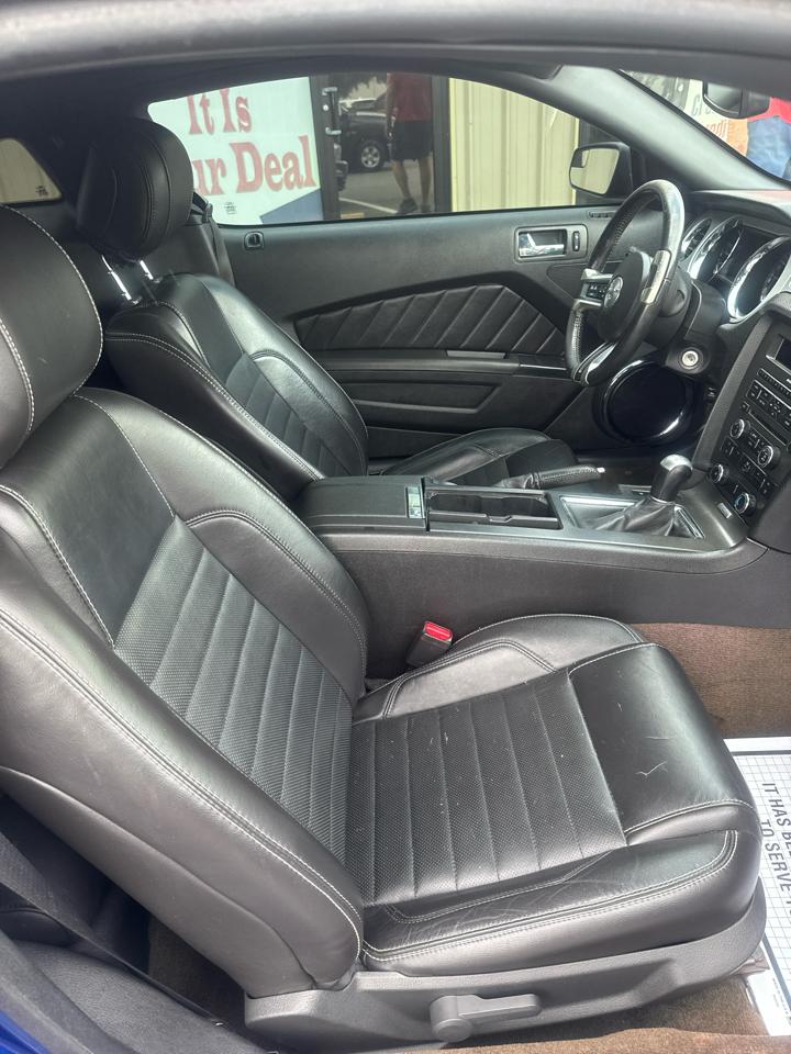 Ford Mustang 2dr Cpe GT 2013