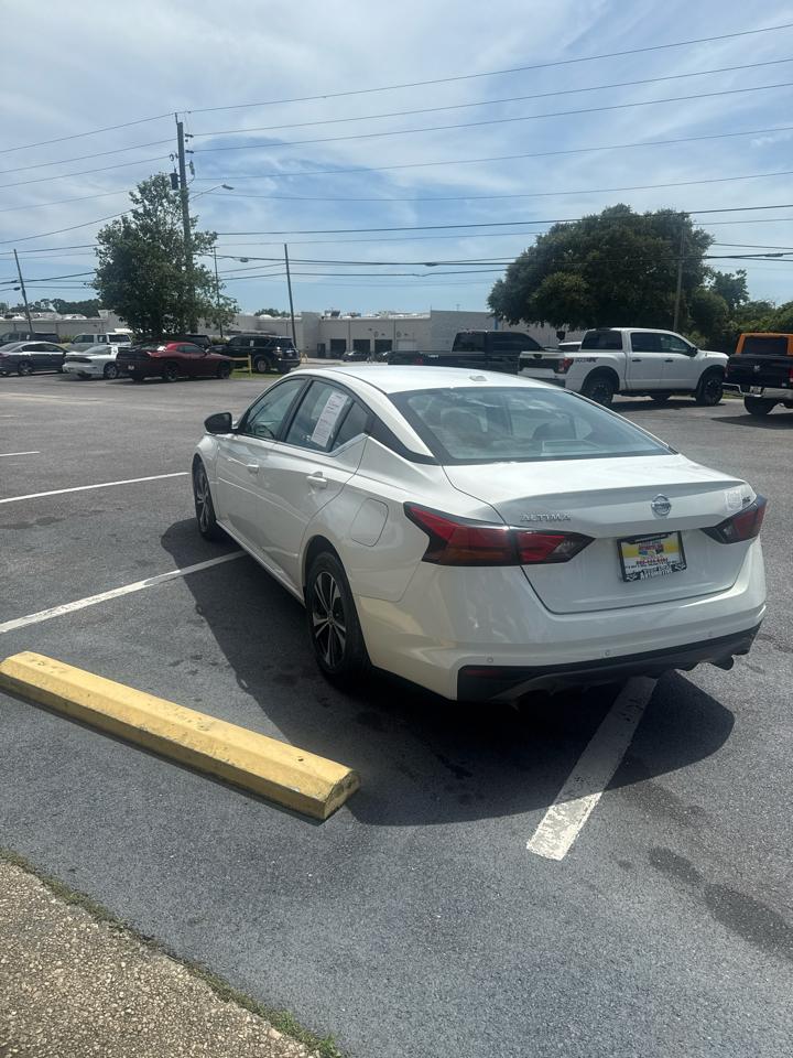 Nissan Altima 2.5 SR Sedan 2021