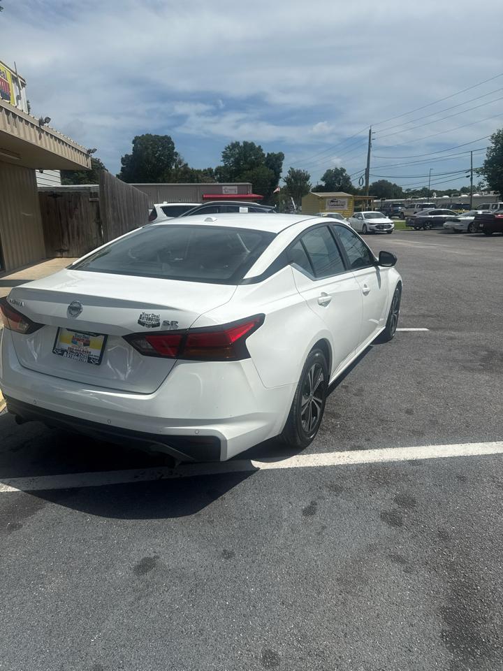 Nissan Altima 2.5 SR Sedan 2021