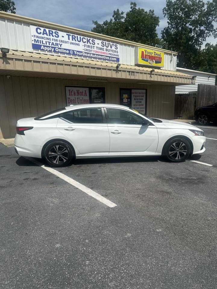Nissan Altima 2.5 SR Sedan 2021