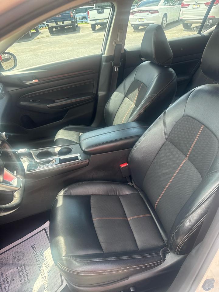 Nissan Altima 2.5 SR Sedan 2021