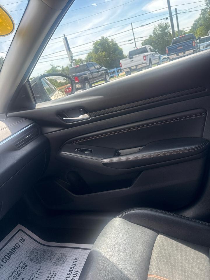 Nissan Altima 2.5 SR Sedan 2021
