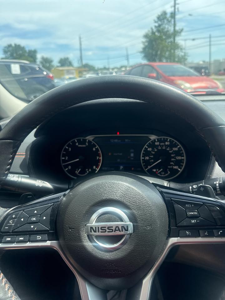 Nissan Altima 2.5 SR Sedan 2021
