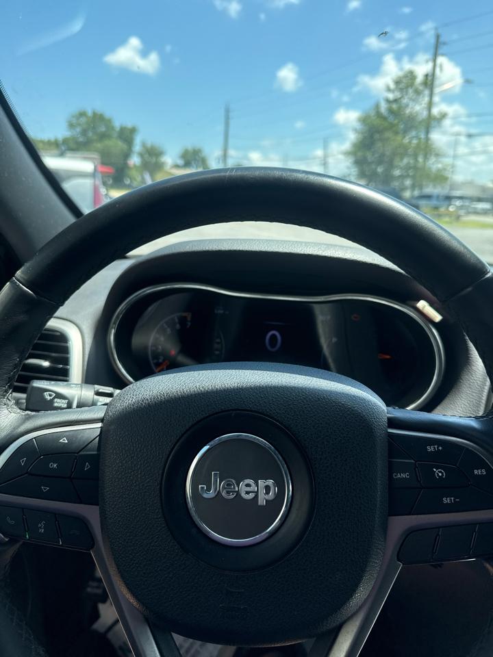 Jeep Grand Cherokee Laredo E 4x2 *Ltd Avail* 2018