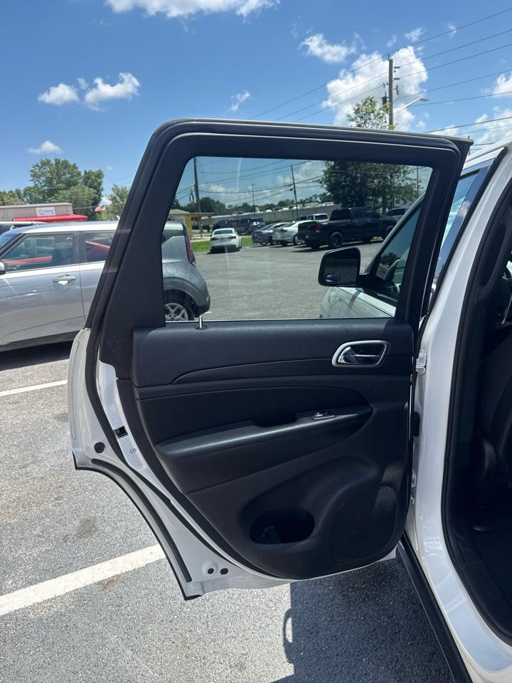 Jeep Grand Cherokee Laredo E 4x2 *Ltd Avail* 2018