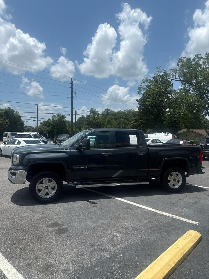 GMC Sierra 1500 4WD Crew Cab 143.5" 2017