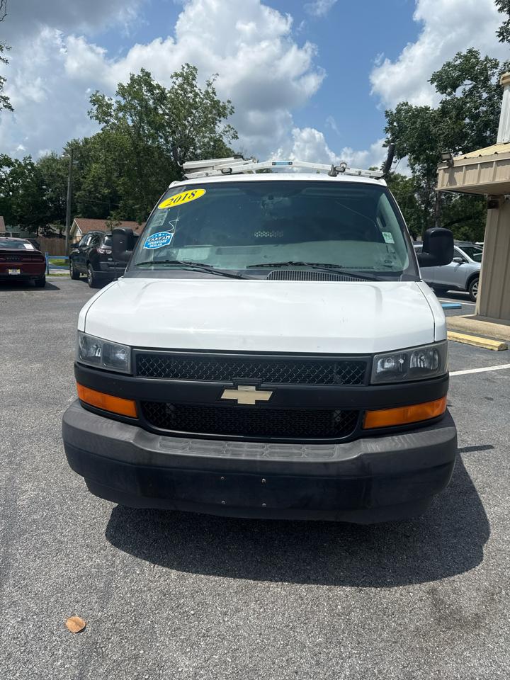 Chevrolet Express Cargo Van RWD 2500 135" 2018