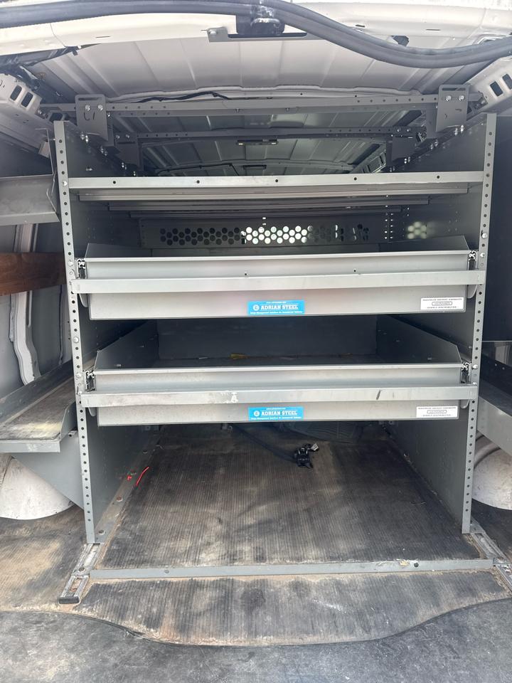Chevrolet Express Cargo Van RWD 2500 135" 2018