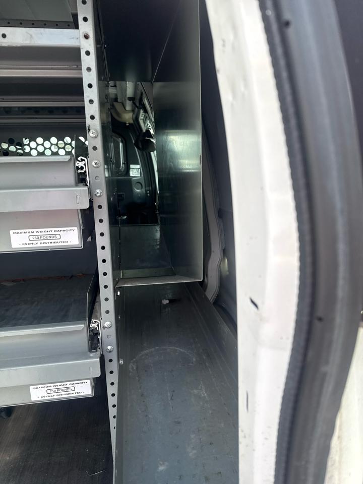 Chevrolet Express Cargo Van RWD 2500 135" 2018