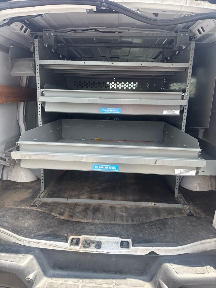 Chevrolet Express Cargo Van RWD 2500 135" 2018