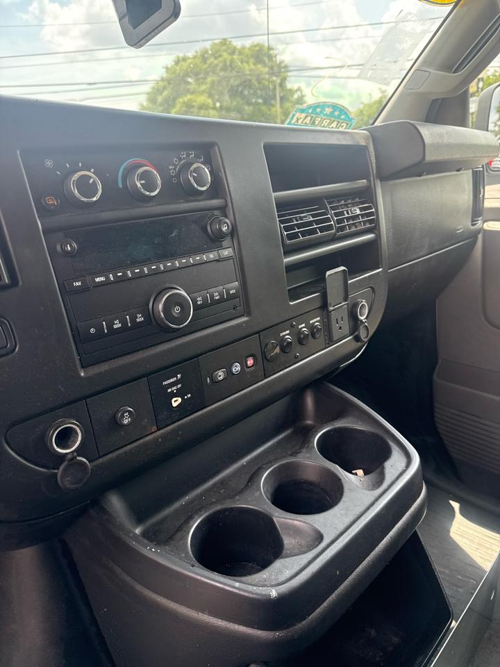Chevrolet Express Cargo Van RWD 2500 135" 2018