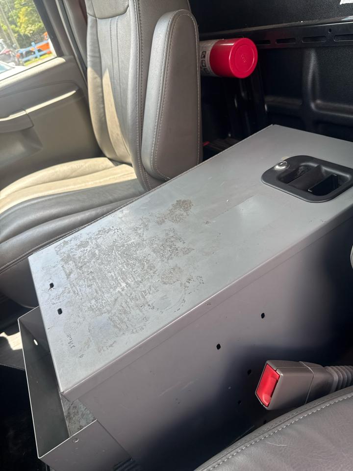 Chevrolet Express Cargo Van RWD 2500 135" 2018