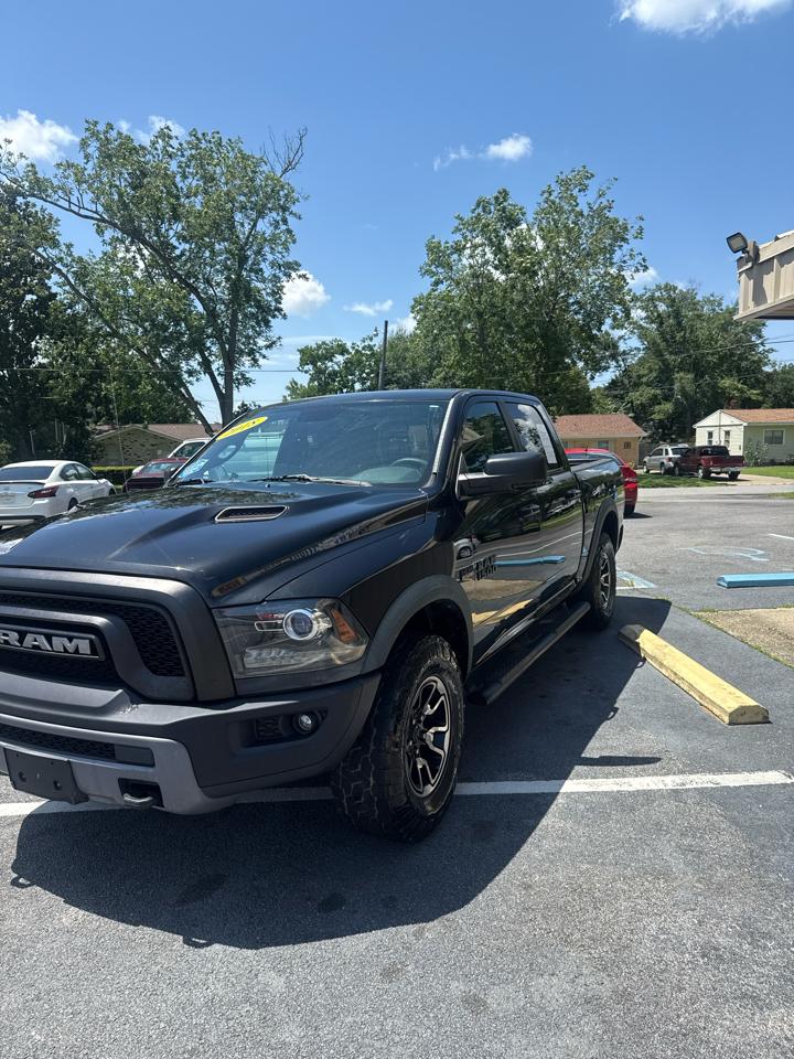 RAM 1500 4WD Crew Cab 140.5" Rebel 2016