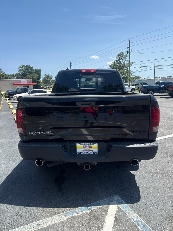 RAM 1500 4WD Crew Cab 140.5" Rebel 2016