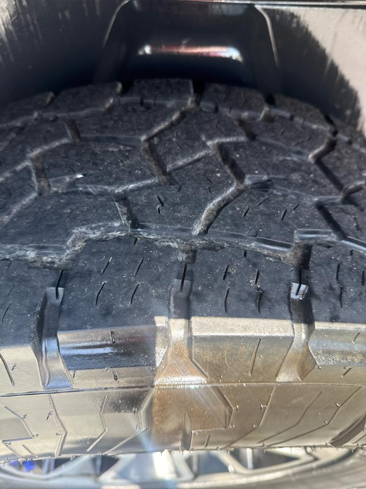 RAM 1500 4WD Crew Cab 140.5" Rebel 2016