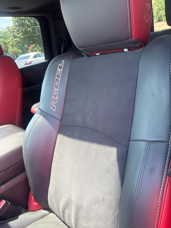 RAM 1500 4WD Crew Cab 140.5" Rebel 2016