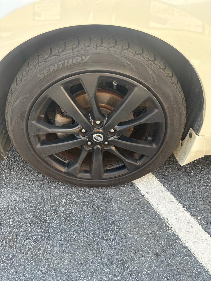 Nissan Altima 2.5 SR Sedan 2017