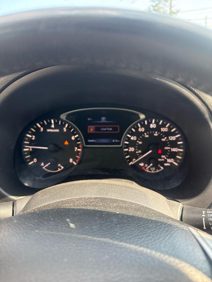 Nissan Altima 2.5 SR Sedan 2017