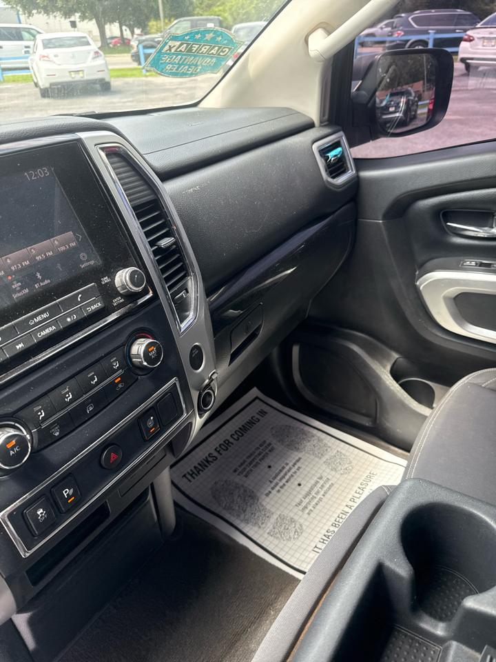 Nissan Titan 4x2 Crew Cab SV 2021