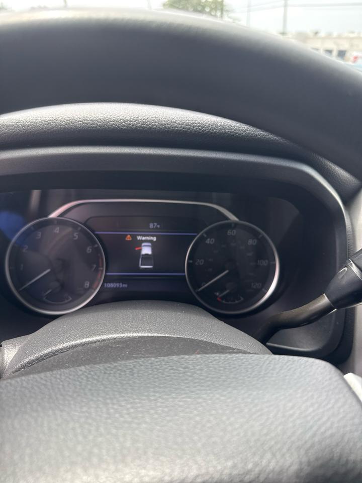 Nissan Titan 4x2 Crew Cab SV 2021