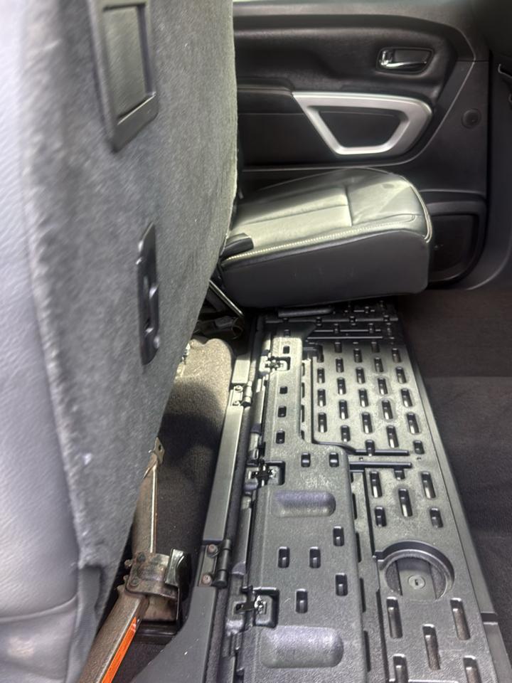 Nissan Titan 4x4 Crew Cab PRO-4X 2017