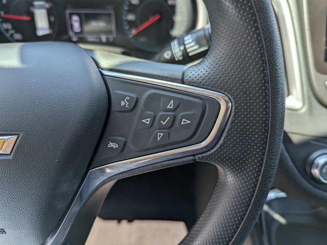 2021 Chevrolet Malibu 4dr Sdn LS w/1FL