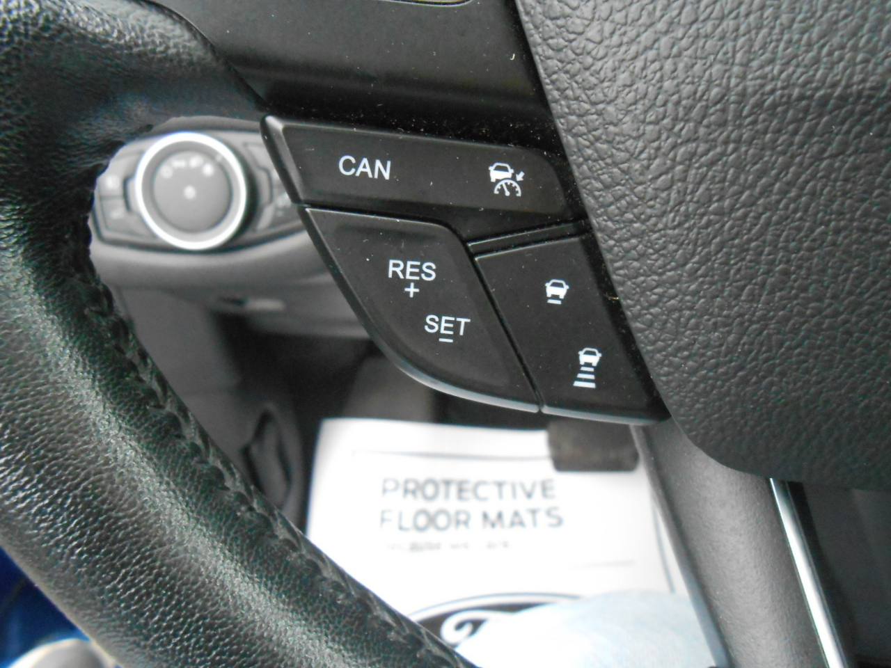 Ford Escape Titanium 4WD 2018