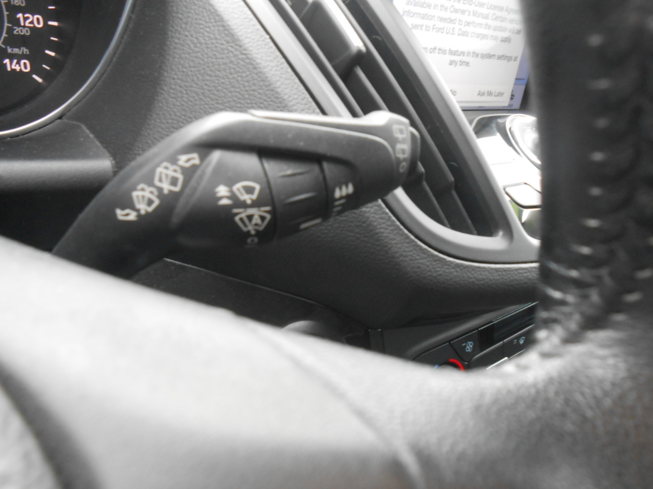 Ford Escape Titanium 4WD 2018