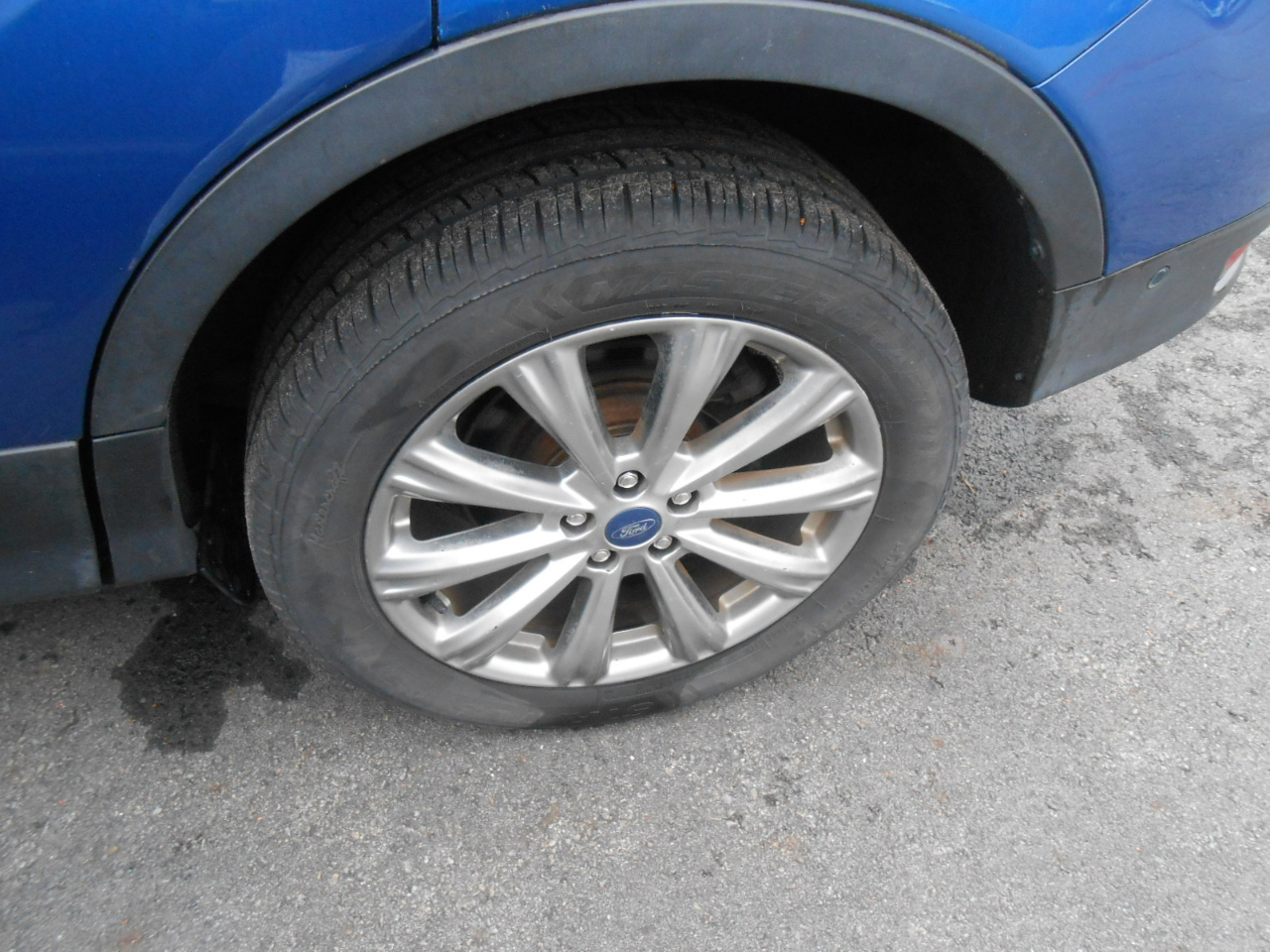 Ford Escape Titanium 4WD 2018