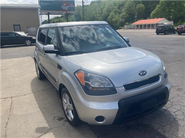 2011 Kia Soul +