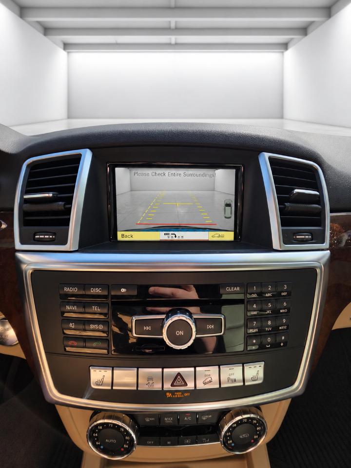 Mercedes-Benz M-Class ML550 2012